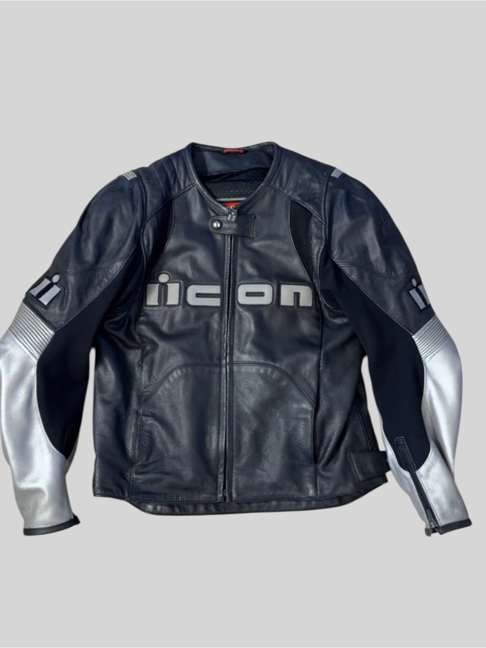 ICON OVERLORD LEATHER MOTORCYCLE JACKET SIZE L